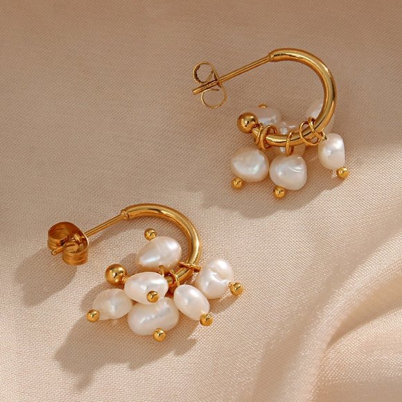 Freshwater Pearl C Hoop 18K Gold Plated Earrings Stainless Steel - Picture 1 of 7